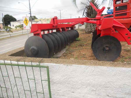 Grade Niveladora 28 discos